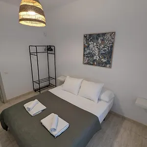 Al Lado Del Museo Dali Apartamento